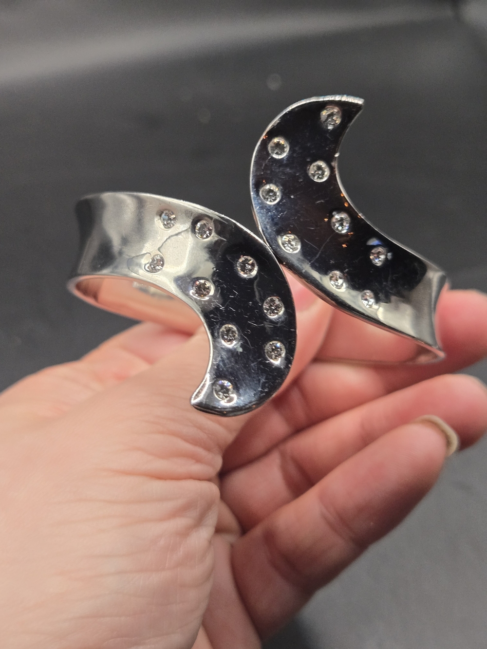 Vintage Silver Tone Crescent Moon Rhinestone Cuff Bracelet Hinged Statement Bang - Picture 3 of 7